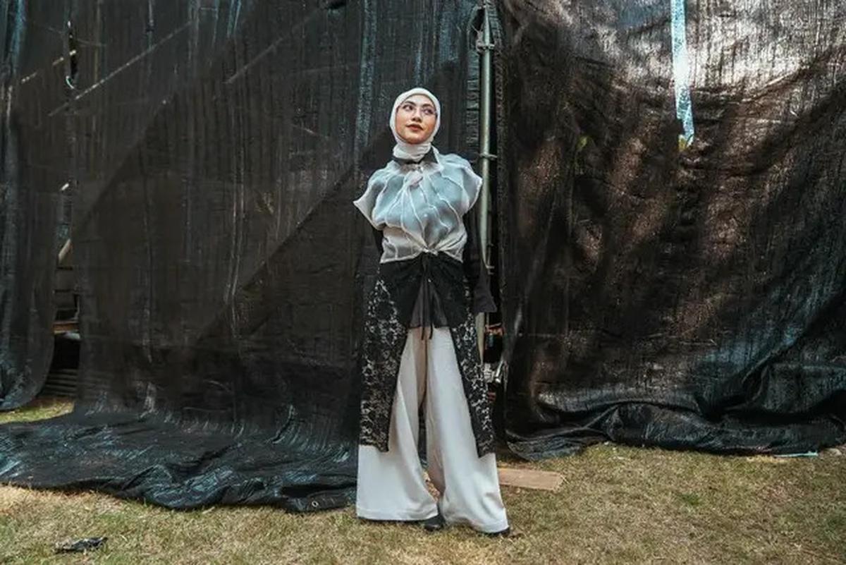 7 Inspirasi Outfit Kondangan Pakai Celana Kulot, Cocok untuk Hijaber yang Ingin Tampil Beda