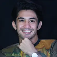 Reza Rahadian (Adrian Putra/Bintang.com)