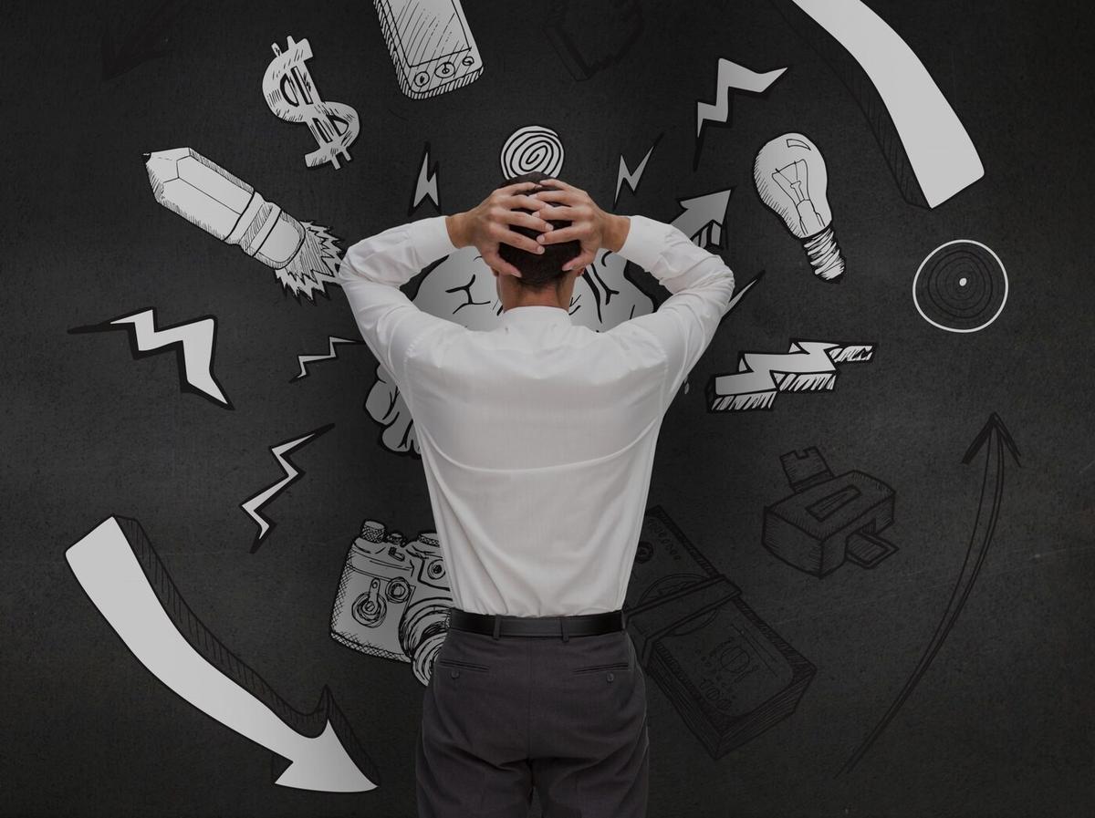 Introvert vs. Extrovert, Siapa yang Lebih Sering Overthinking? - Cover