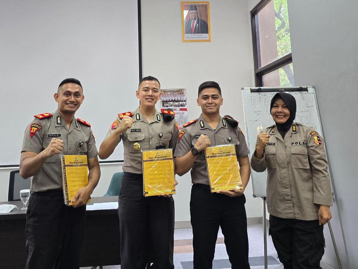 Iptu Hafiz Unggah Foto Wanita yang Selalu Dibawanya