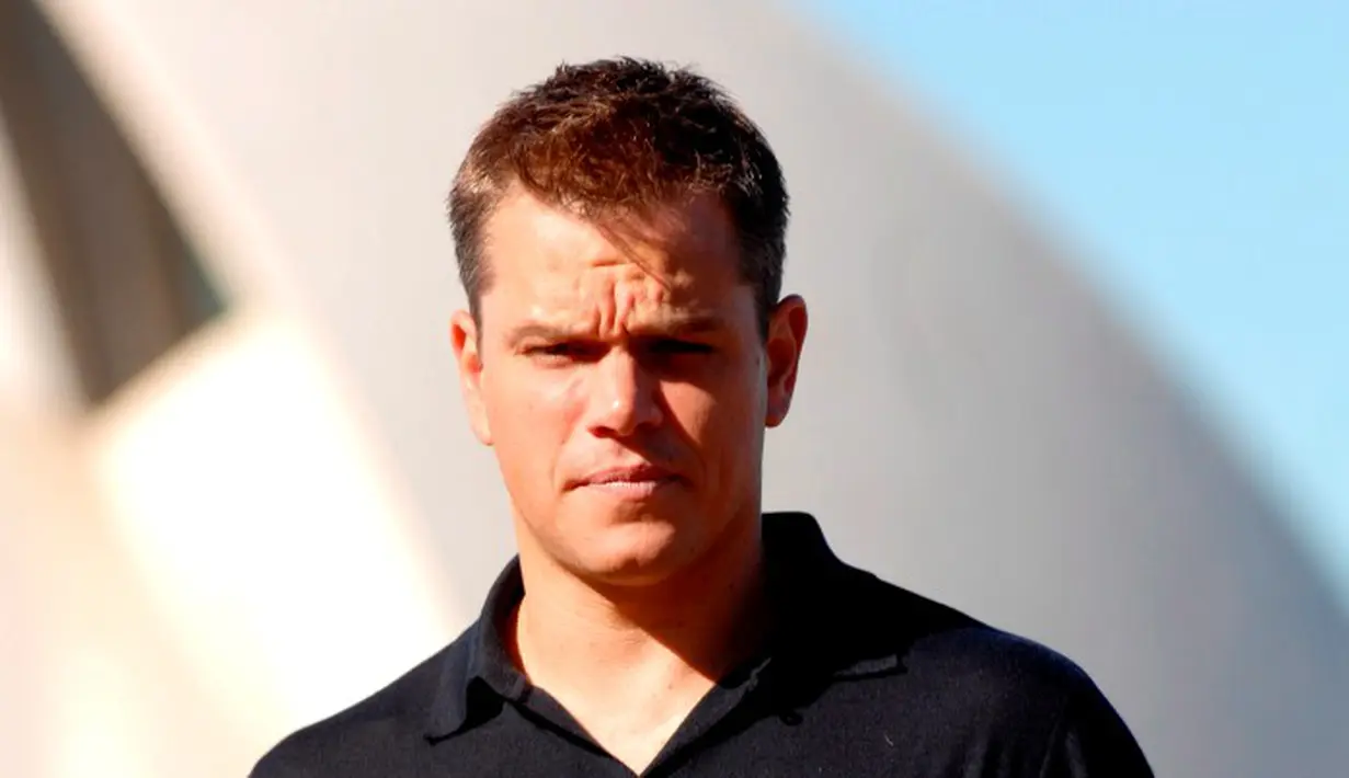 Sebelum hal-hal jadi semakin tak terkendali, Matt Damon pun memberi klarifikasi atas pernyataannya saat hadir di The Ellen DeGeneres Show pada hari Senin (28/9/2015). (Bintang/EPA)
