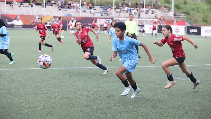 3 Tim Putri Indonesia Lolos ke Perempat Final JSSL Singapore 7’s 2025 - Gambar Asli
