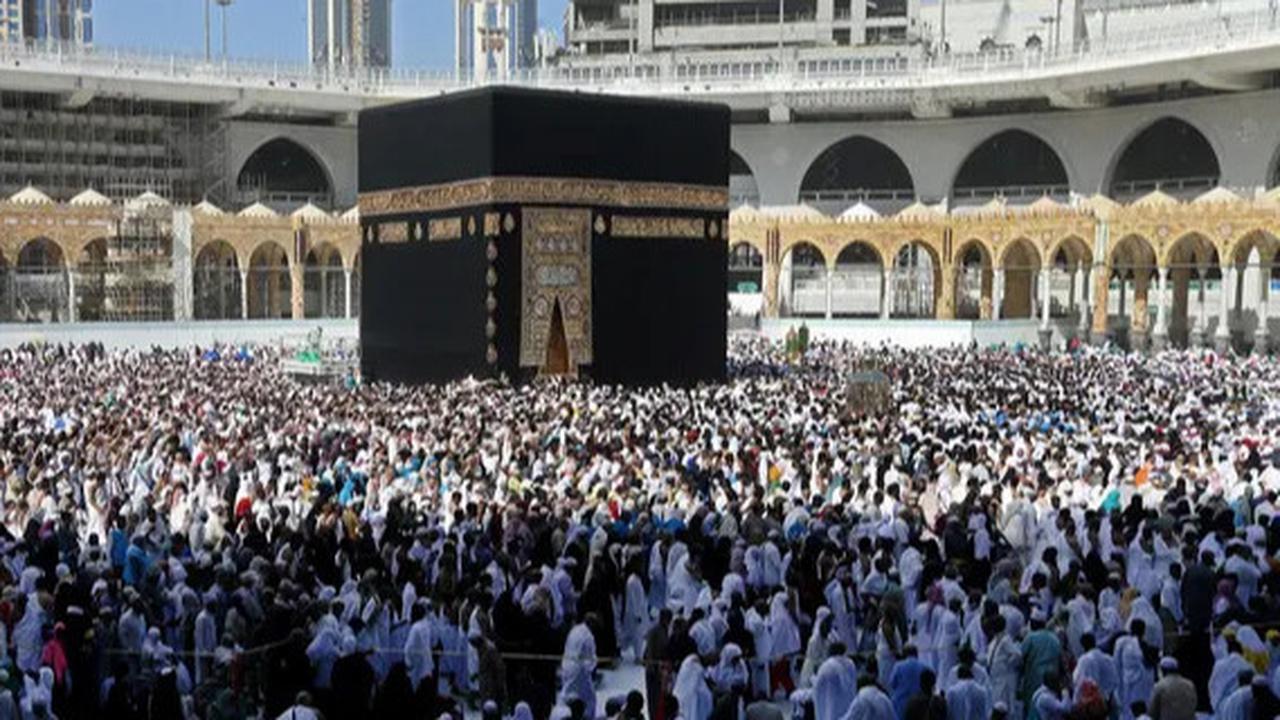 Kabar Gembira, Jemaah Umrah Kini Bisa Masuk Arab Saudi dengan Visa Apa Pun