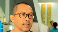 Aji Santoso ingin melatih Persela Lamongan lebih lama. (perselafootball.com)