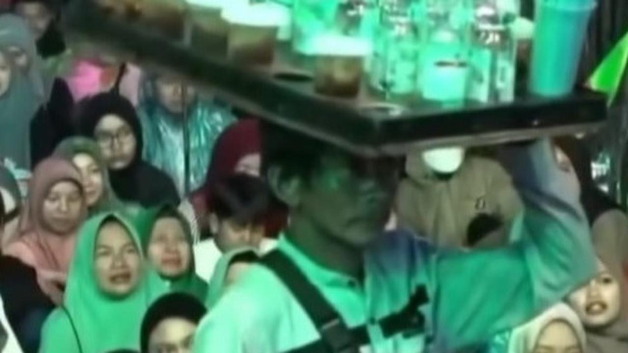 Penjual Es Teh yang Dihina Gus Miftah Pernah Patah Tulang Saat Bekerja Jadi Tukang Kayu
