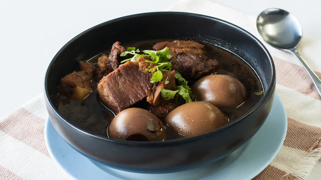 ayam kuah kluwek