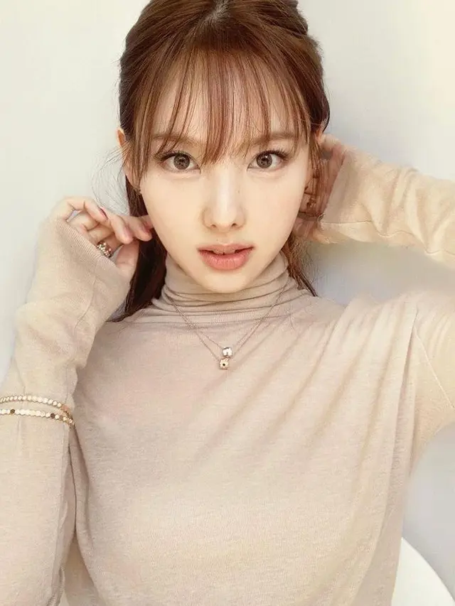 5 Rekomendasi Warna Rambut yang Cocok untuk Kulit Putih