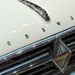 Detail dari Borgward Isabella. Borgward meluncurkan model pada tahun 1954 dan akan menjual 200.000 dari mereka (auto.howstuffworks)