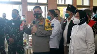 Wali Kota Surabaya Tri Rismaharini bersama Forpimda serta Kapolda Jatim Irjen Pol M Fadil Imran menggelar Deklarasi Jogo Suroboyo Damai. (Foto: Dok Humas Pemkot Surabaya)