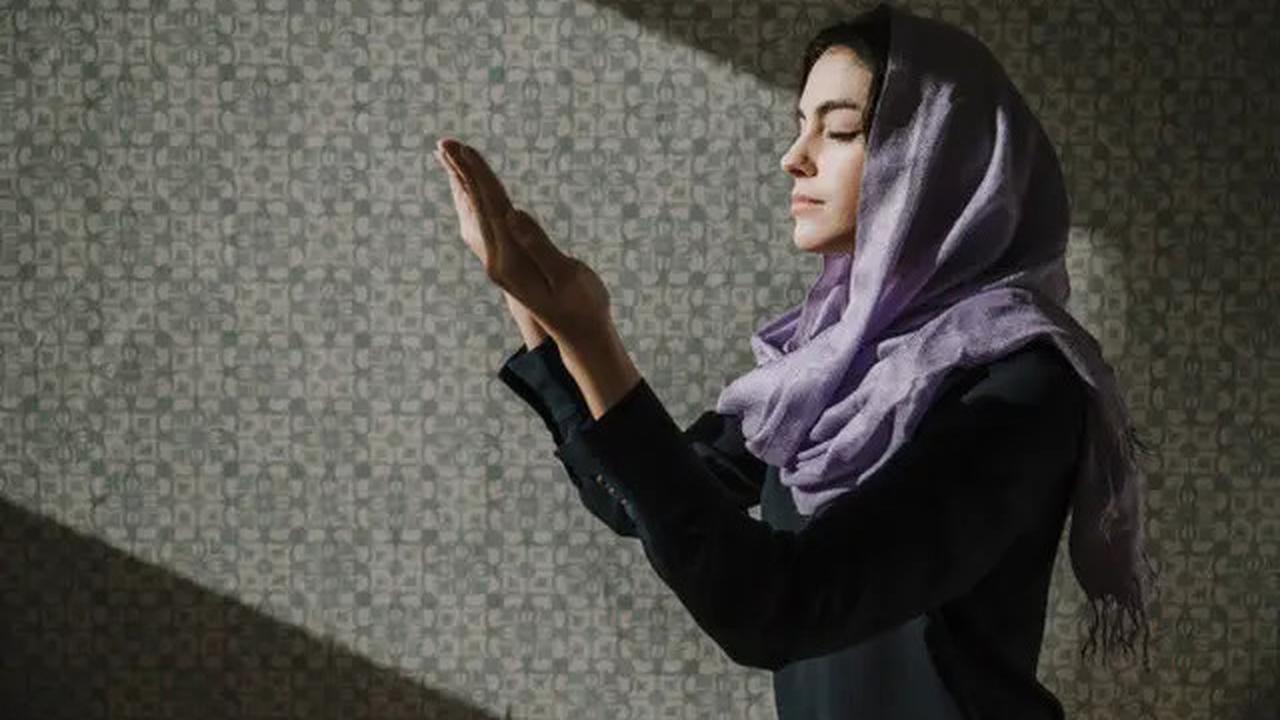 Bacaan Dzikir Setelah Sholat Lengkap dengan Latin dan Artinya