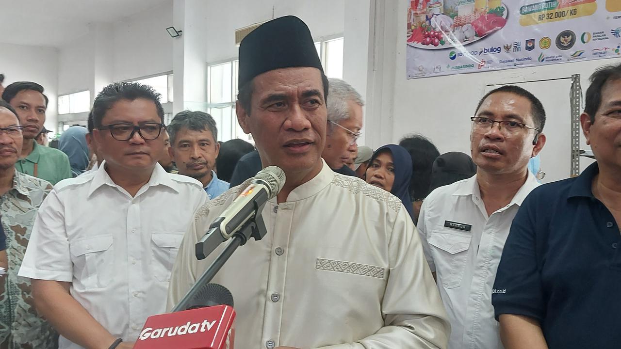 Mentan Amran ‘Ngamuk’ ada Temuan 212 Merek Beras Oplosan & Pupuk Palsu: Tak Beradab, Biadab