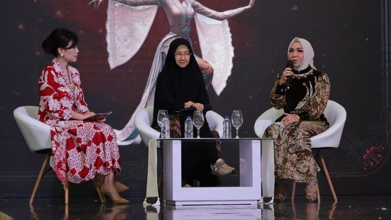 Talkshow Cerita Wastra bersama Ketua Dekranasda Provinsi Kalimantan Selatan