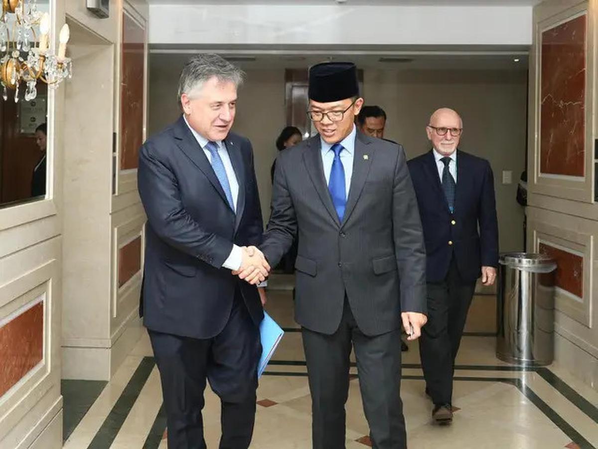 Bahasa Inggris Menlu Sugiono Saat Pidato di Forum Internasional Jadi Sorotan, Warganet Singgung Retno Marsudi