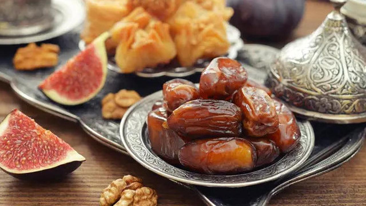 Dr. Zaidul Akbar Menjawab, Apakah Tempe dan Kurma Aman bagi Penderita Asam Urat?