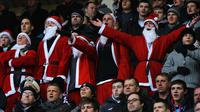 Suasana para suporter klub Premier League pada periode Boxing Day. (Huffpost.com).