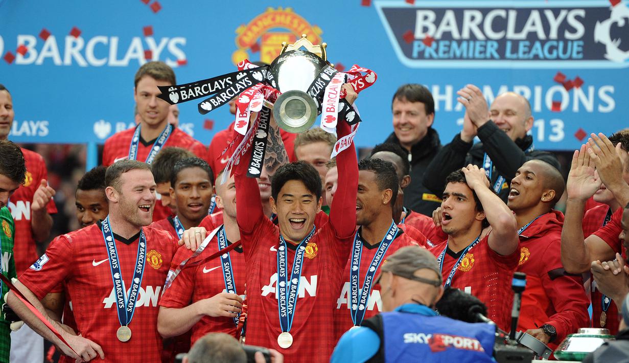 Shinji Kagawa berhasil mempersembahkan dua gelar bagi manchester United, yaitu 1 trofi Liga Inggris 2012/2013 dan 1 trofi Community Shield 2013. Pada awal musim 2014/2015 MU melepasnya kembali ke Borussia Dortmund dengan nilai transfer 8 juta euro. (AFP/Andrew Yates)