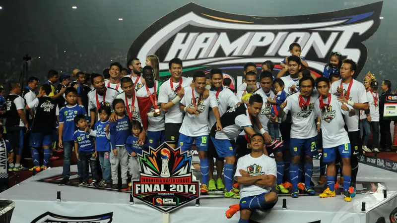 Persib Bandung Tuntaskan Penantian Gelar Juara ISL