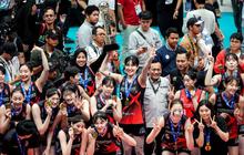 FOTO: Aksi Megawati dengan Red Sparks Jinakkan Indonesia All Star hingga Angkat Trofi di Arena Ekshibisi Fun Volleyball Senayan