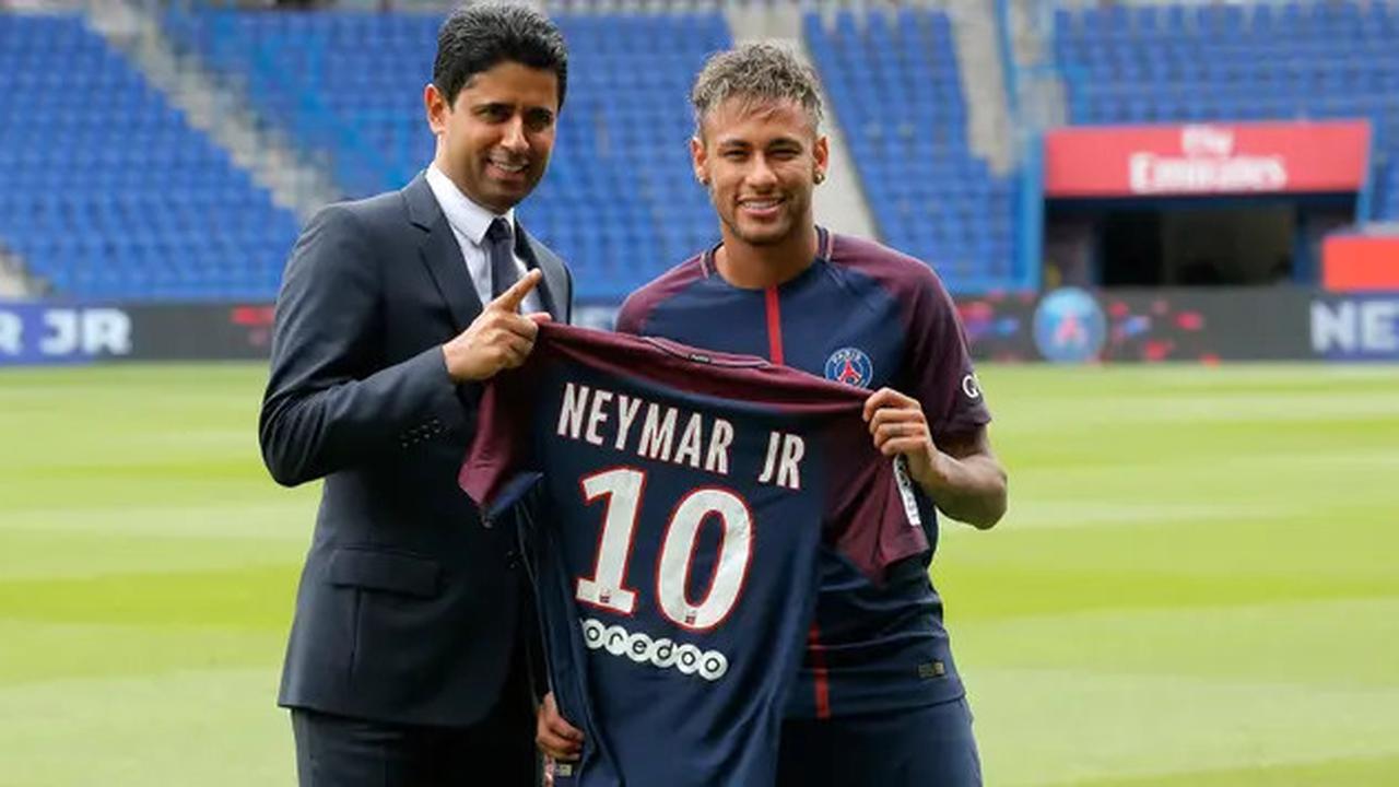 Ayah Neymar Bilang Anaknya Cabut dari Barcelona Gara-Gara Messi