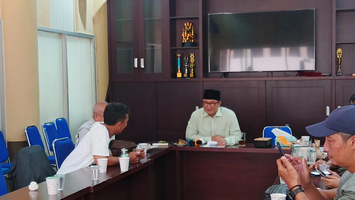 Ketua Nadzir Masjid Raya Bandung Roedy Wiranatakusumah