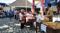 Pelaksanaan operasi pasar di Lumajang Jelang puasa dan Lebaran (Istimewa)