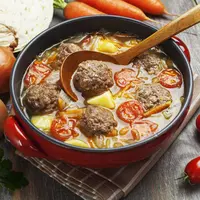 ilustrasi semur bola daging/minadezhda/Shutterstock