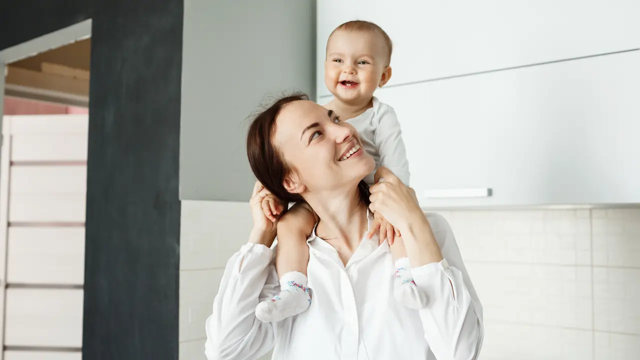 ibu dan anak bayi