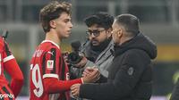 Pelatih AC Milan, Sergio Conceicao, memuji penampilan Joao Felix pada laga debutnya bersama I Rossoneri. Felix sukses menyumbangkan satu gol saat AC Milan membungkam AS Roma dengan skor 3-1, pada perempat final Coppa Italia di San Siro, Kamis (6/2/2025) dini hari WIB. (AP Photo/Antonio Calanni)