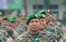 Potret Hangat Letjen Agus Subiyanto Bersama Keluarga Usai Dilantik jadi Kasad, Paras Istri dan Putrinya Bikin Salfok