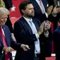 Kandidat Presiden dan Wakilnya dari Partai Republik AS, Donald Trump (kiri) dan JD Vance (kanan). (AP)