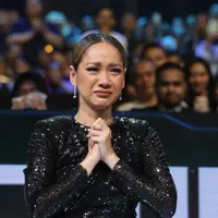 Bunga Citra Lestari Juri Indonesian Idol X, Senin (2/3/2020). (Adrian Putra/Fimela.com)