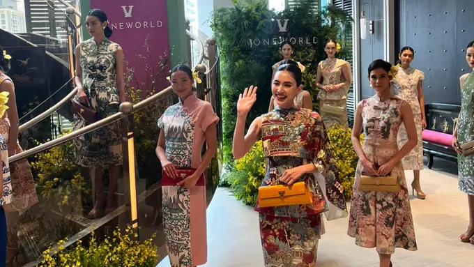 Davika Hoorne, Aktris Asal Thailand Hadirkan Koleksi Kolaborasi Bersama Brand Tas Indonesia Voneworld