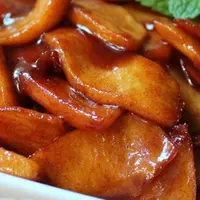 Daripada jajan nggak jelas, yuk bikin apel goreng untuk camilan di rumah!