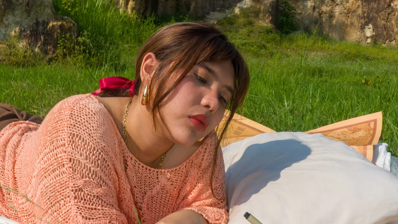 Caecillia rilis lagu Written Words (Istimewa)