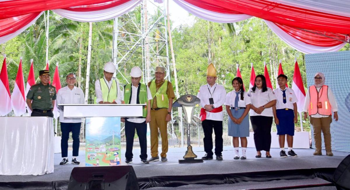 Peresmian BTS 4G oleh Presiden Jokowi