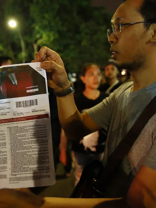 Pasalnya panitia menyiapkan tiket lebih banyak dari konser terdahulunya. Empat puluh ribu tiket pun dipastikan sudah habis terjual. (Deki Prayoga/Bintang.com)