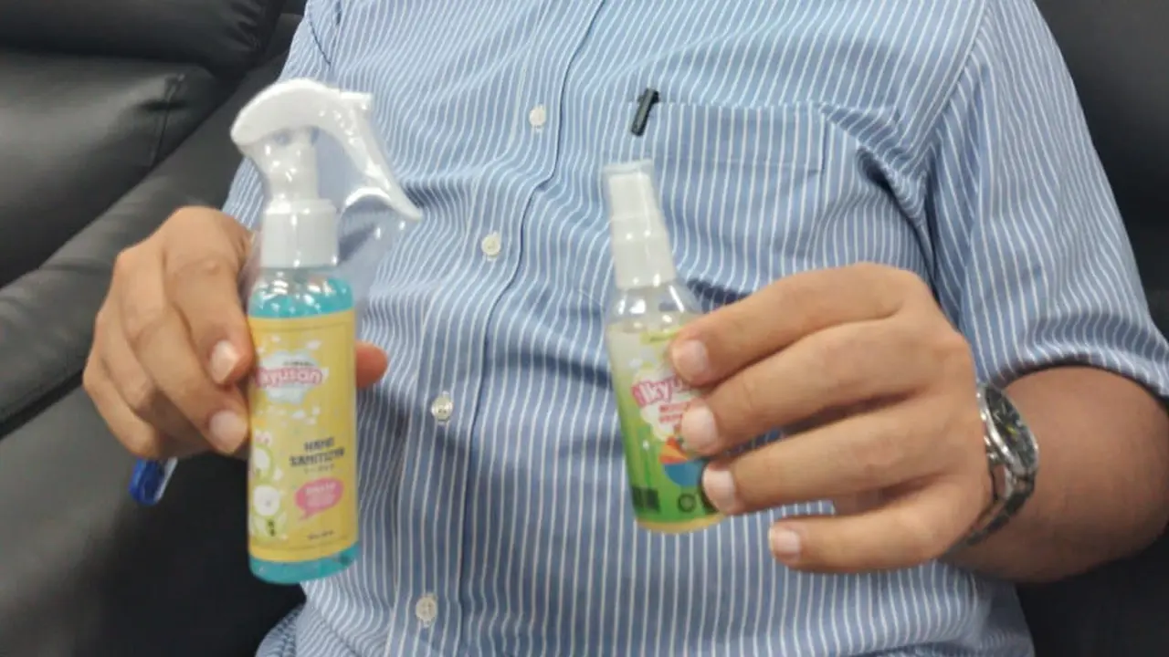 Sejumlah Pejabat Antusias dengan Ikyusan, Salah Satu Brand Disinfectant dan Sanitizer