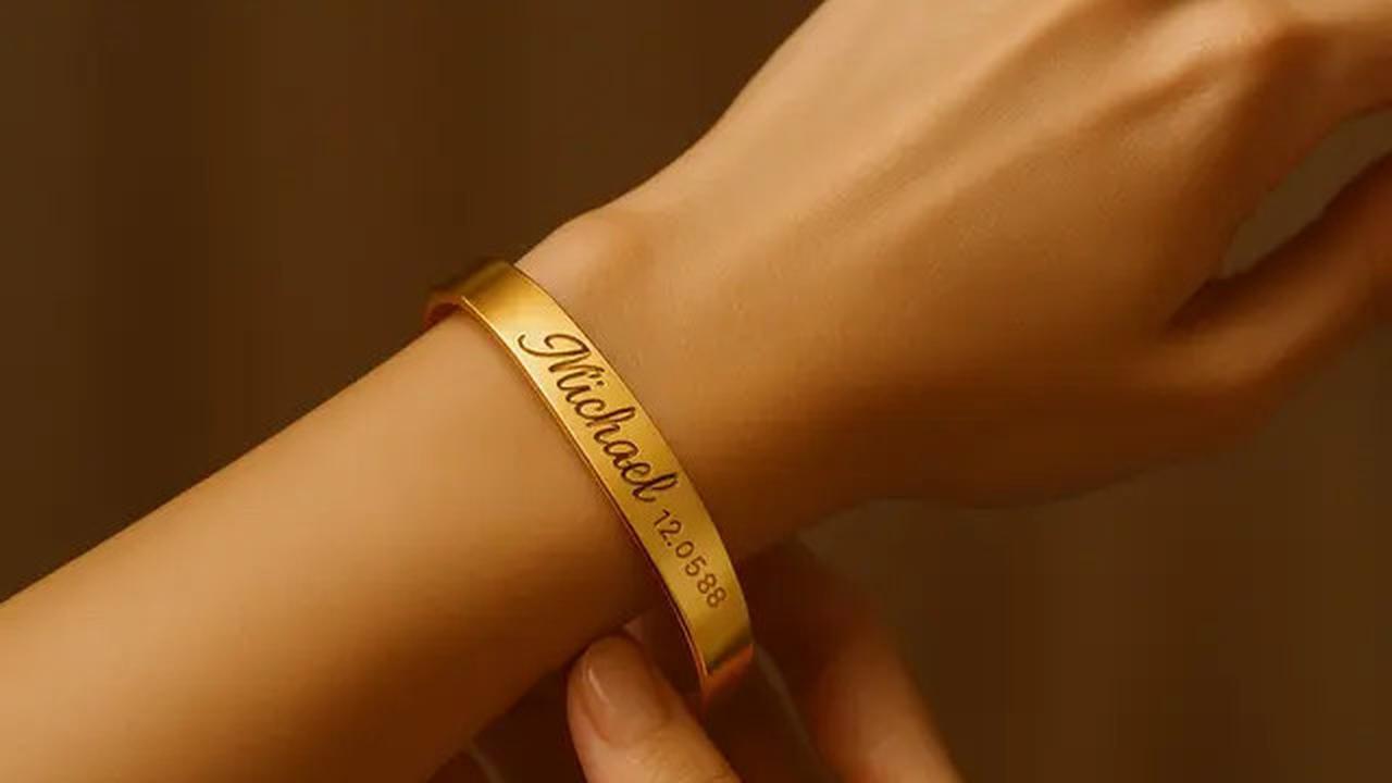 8 Desain Gelang Emas 24 Karat Kekinian 2025 yang Lagi Viral di Kalangan Ibu-Ibu