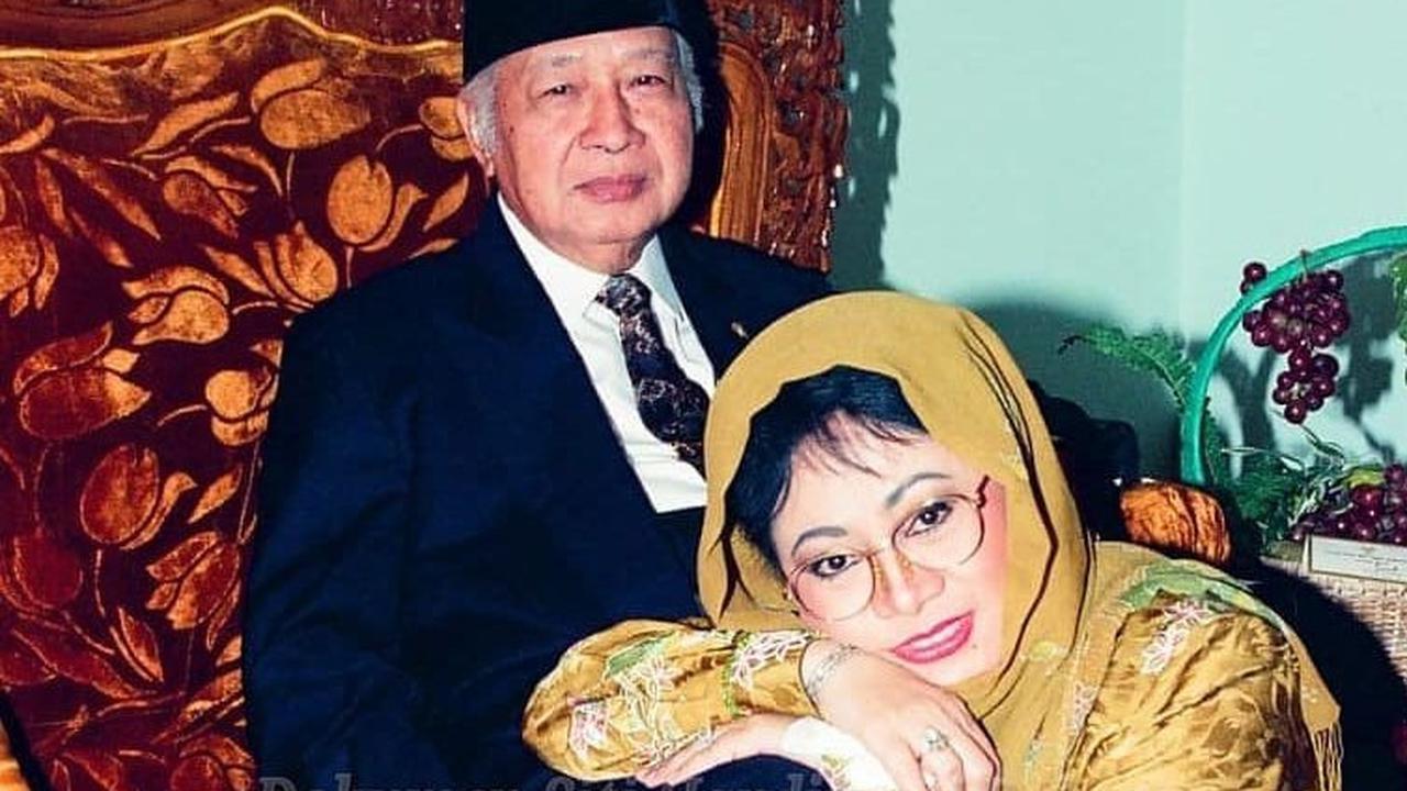 Penuh Kenangan, Intip Potret Lawas Kedekatan Tutut Soeharto dengan Ayahnya