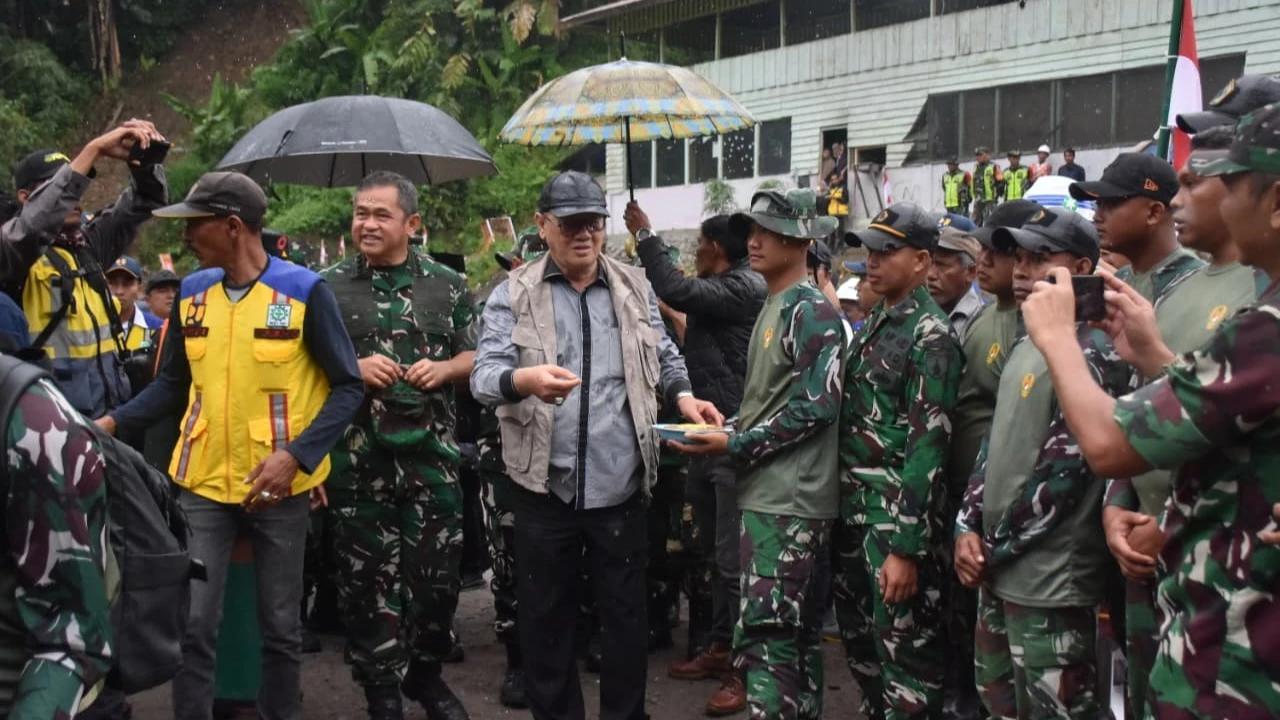 Kasad Jenderal Maruli Resmikan Jembatan Bailey, Pulihkan Akses Jalan Lintas Nasional Takengon–Bireuen