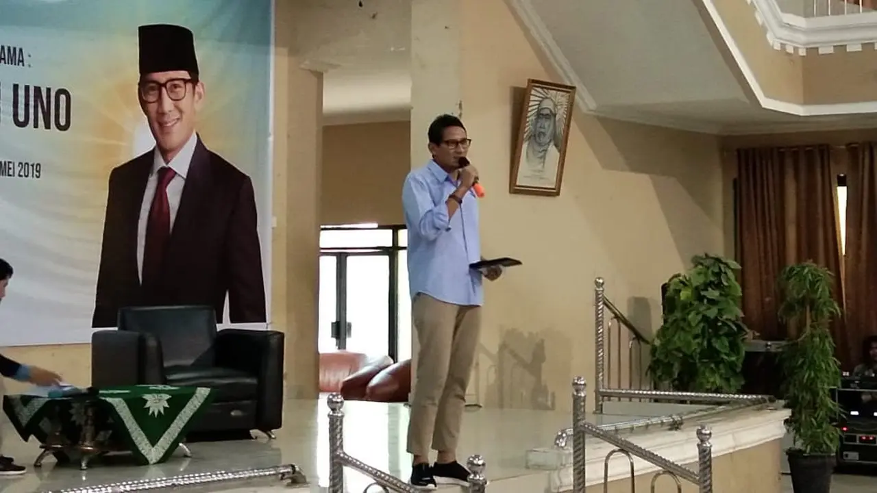 Neraca Perdagangan Defisit, Sandiaga Uno : Karena Banyak Impor dari Pemerintah