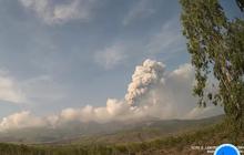 Gunung Lewotobi Laki-laki Berstatus Siaga, Tinggi Kolom Erupsi Capai 1.000 Meter