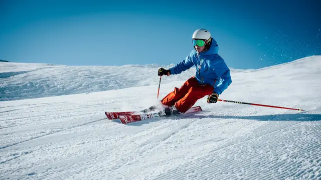 Skiing