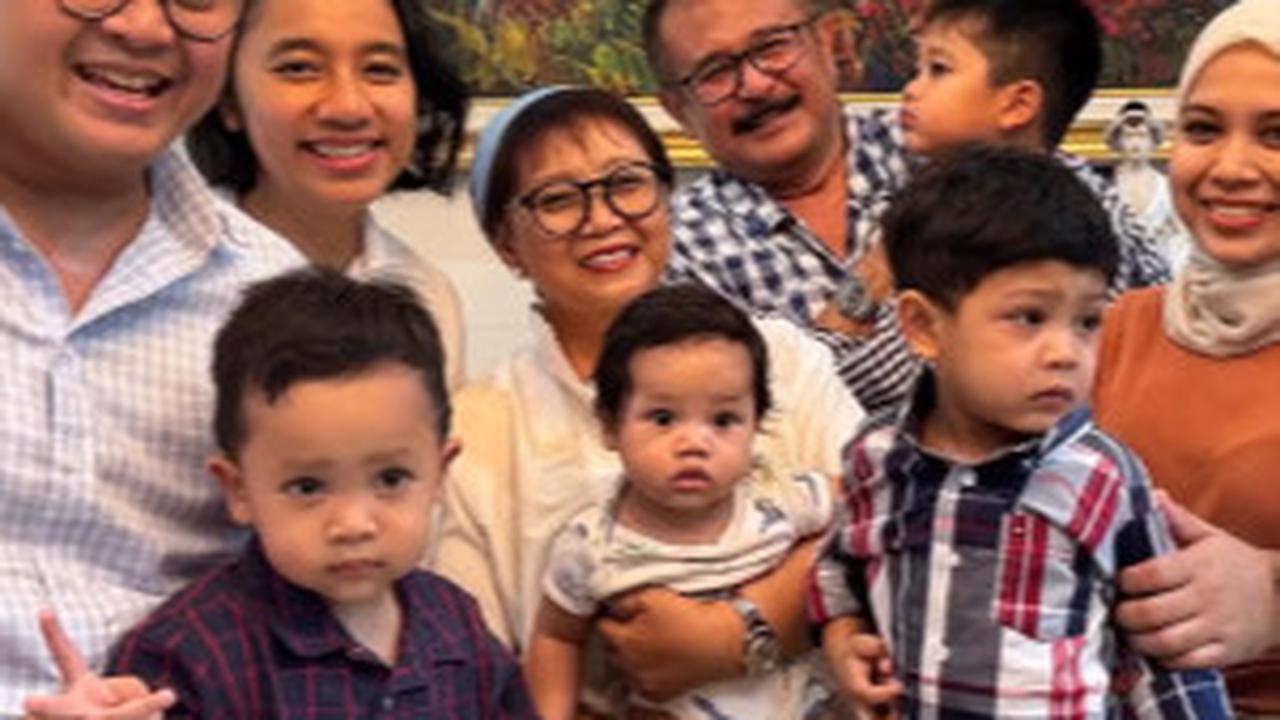 Momen eks Menlu Retno Marsudi Rayakan Ulang Tahun Bareng Keluarga Tercinta