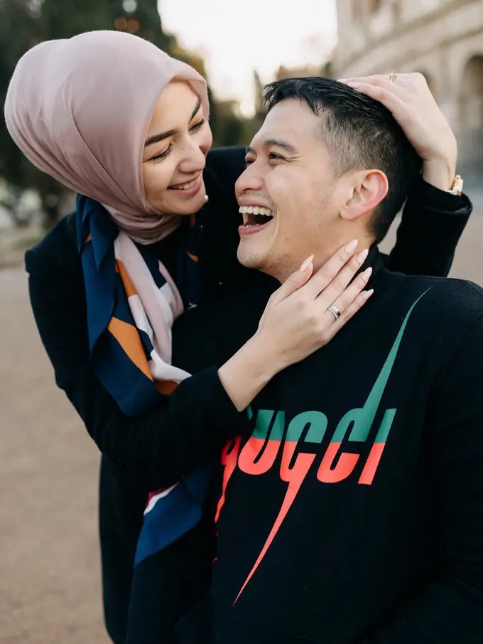 Rezky Aditya dan Citra Kirana. (Foto: Instagram @thereal_rezkyadhitya)
