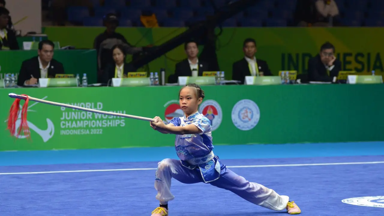 satu medali emas dihasilkan Anasera Zahraa Haryoso dari Qiangshu Kelompok Junior C Putri