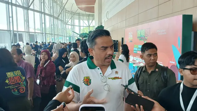 Menteri UMKM Maman saat menghadiri InklusiLand, di ICE BSD Kabupaten Tangerang, Minggu (7/12/2025).