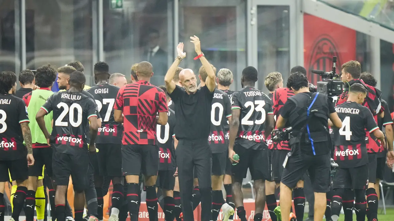 Rafael Leao Cetak Dua Gol, AC Milan Bungkam Inter Milan di San Siro