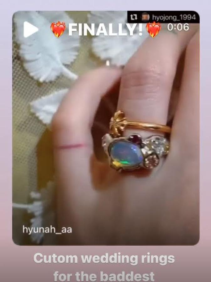 Makna dan Detail Cincin Tunangan HyunA dan DAWN yang Unik ...