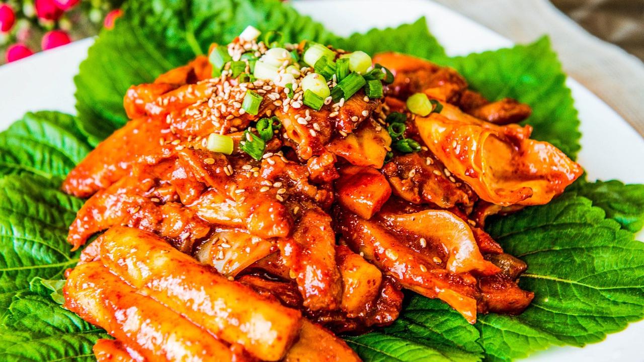 Apakah Makan Pedas Bisa Menggugurkan Kehamilan, Simak Faktanya